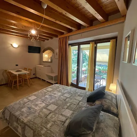 Maria Apartment Moniga del Garda
